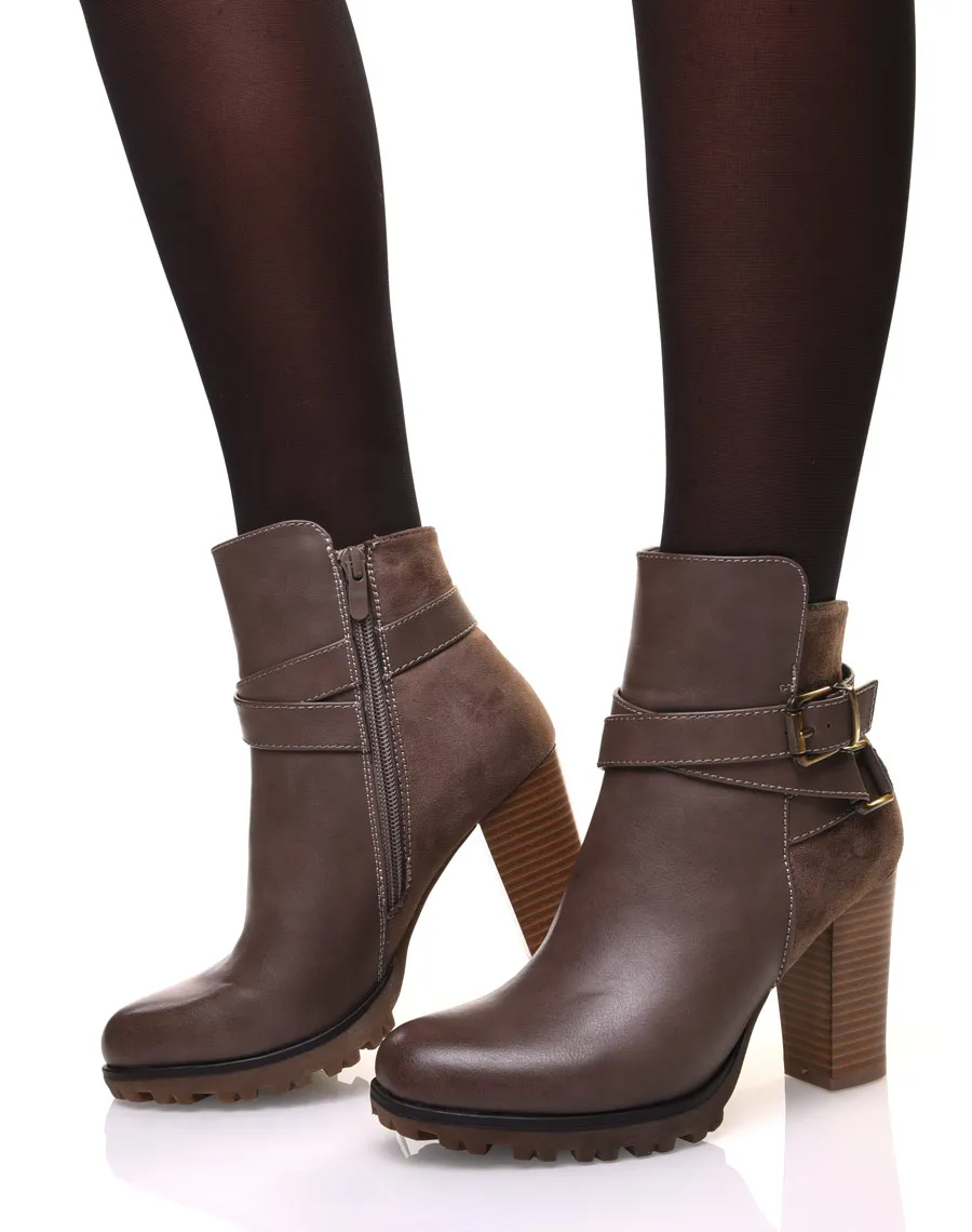 Bottines bi-matière taupe à talon haut