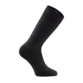 Chaussettes classiques gris anthracite en laine homme par Impetus