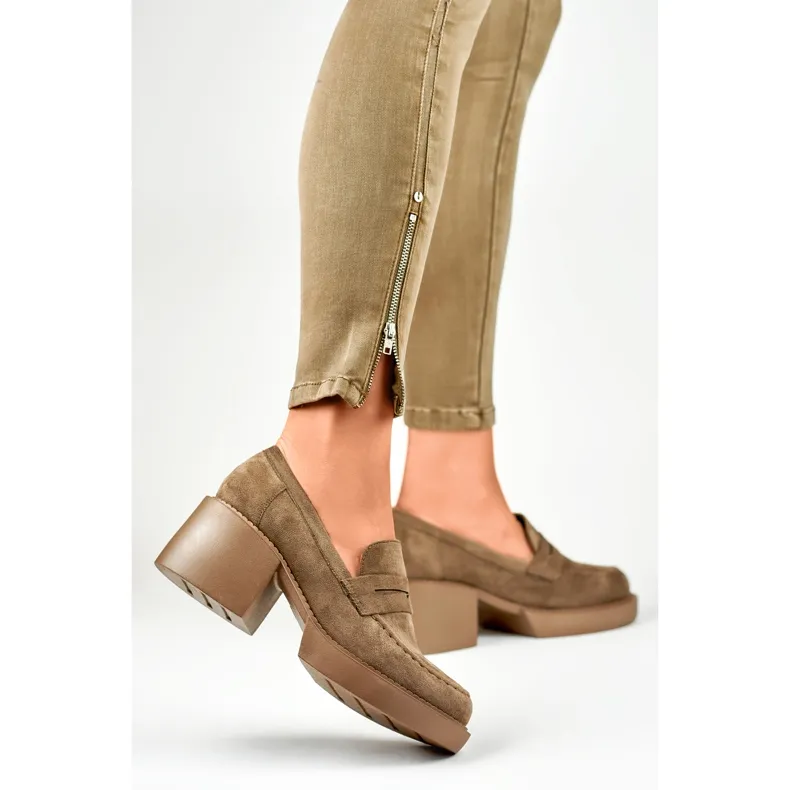 Chaussures confortables pour femmes en beige foncé