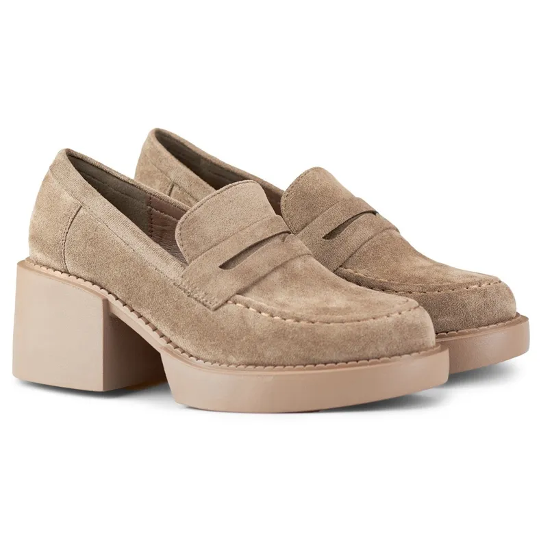 Chaussures confortables pour femmes en beige foncé