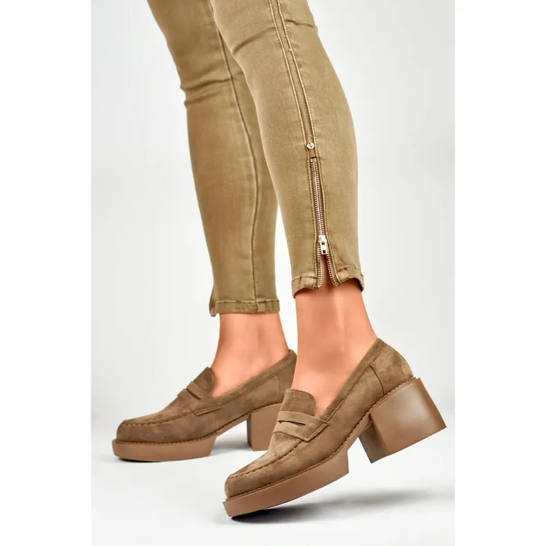 Chaussures confortables pour femmes en beige foncé