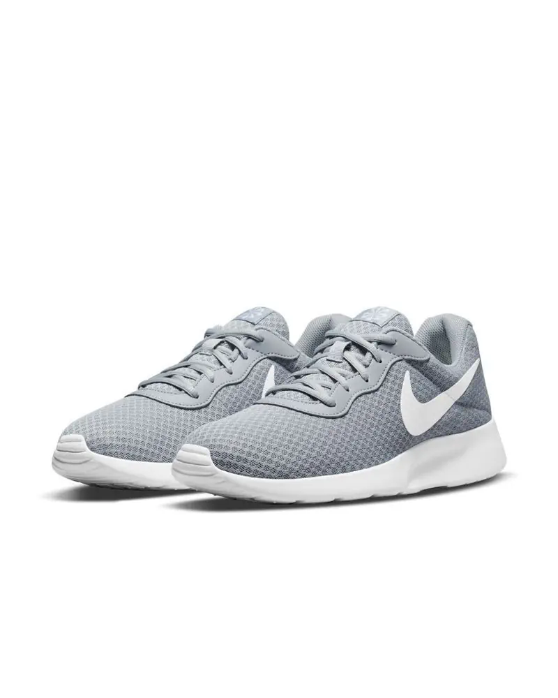 Chaussures Nike Tanjun Gris pour femme