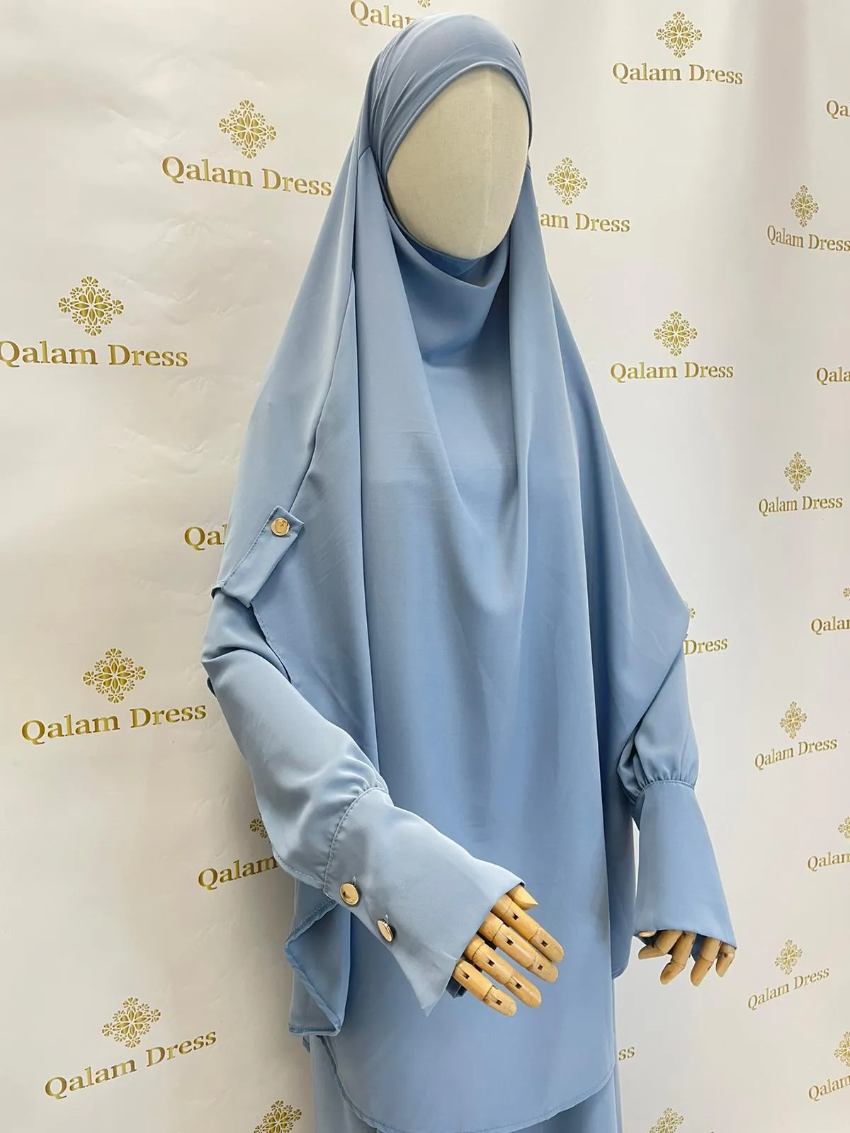 Ensemble khimar abaya soie de médine - boutons dorés