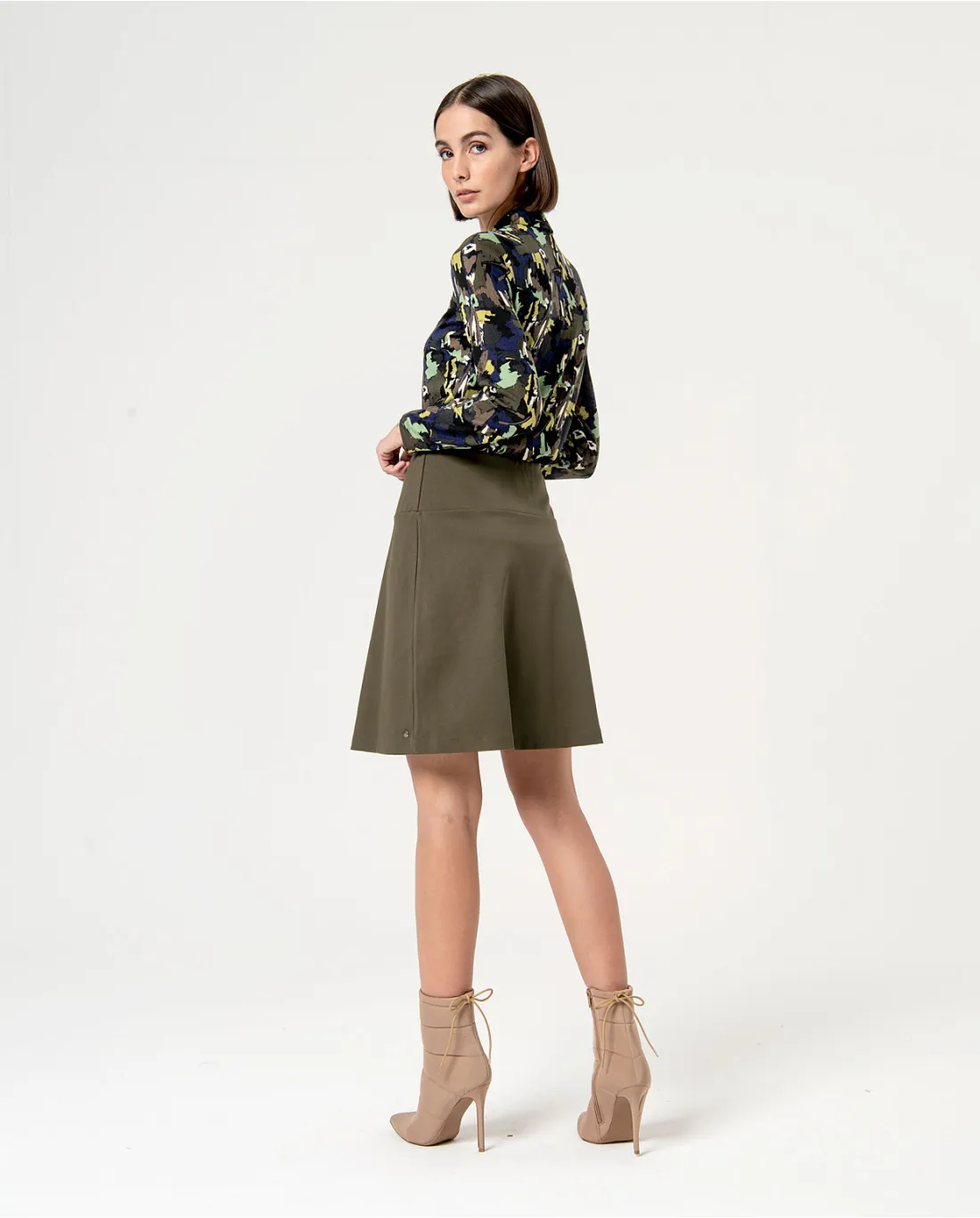 Jupe courte en viscose stretch Khaki