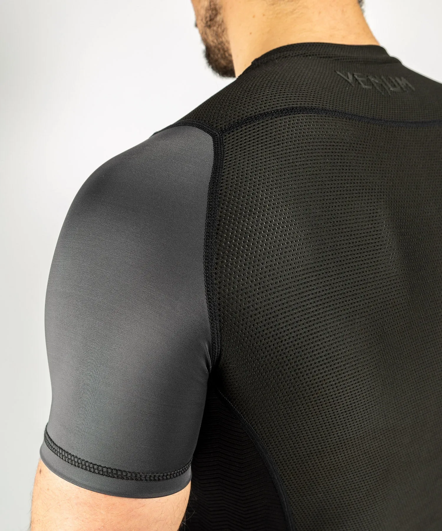 Rashguard Venum G-Fit - Manches courtes