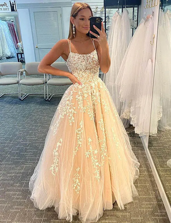 Robe de Bal Longue Princesse avec Broderie