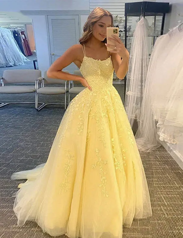 Robe de Bal Longue Princesse avec Broderie