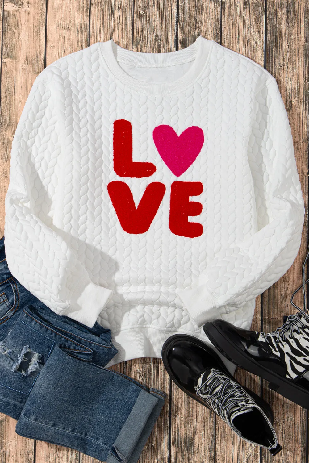 Sweat-shirt blanc en tricot torsadé brodé LOVE Chenille